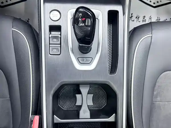 Haval H6 2023, фото 16