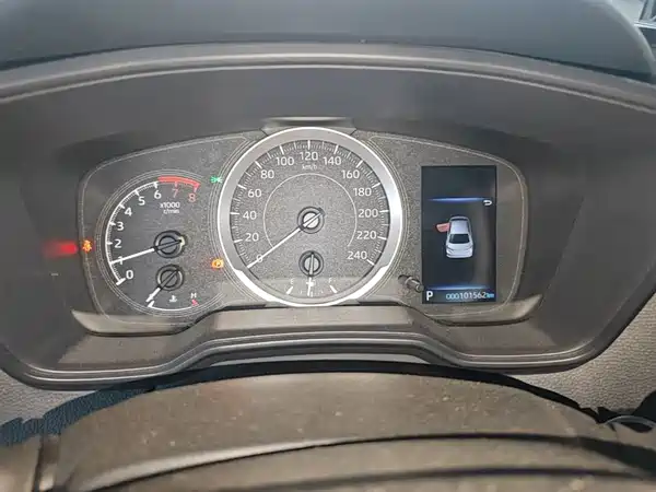 Toyota Corolla 2022, фото 11