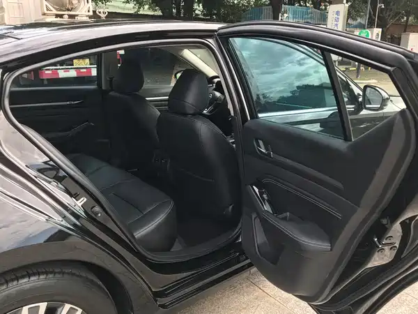 Nissan Teana 2022, фото 6