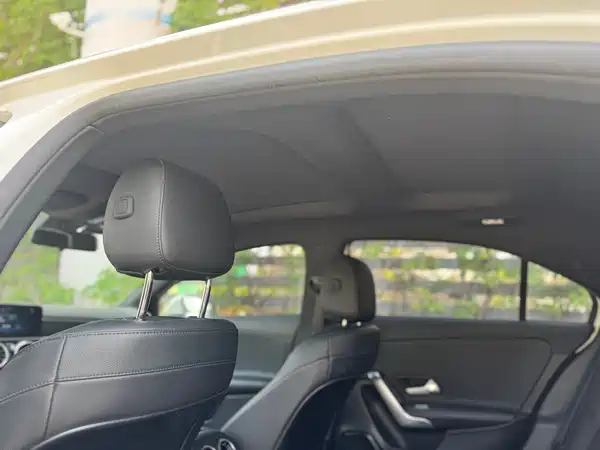 Mercedes-Benz A-Class 2022, фото 15