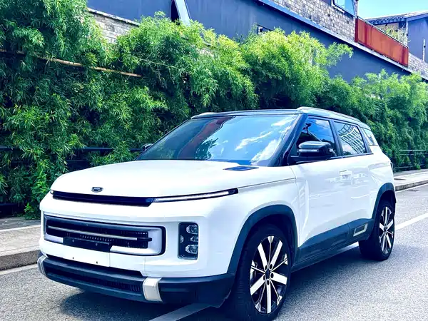 Geely ICON 2023