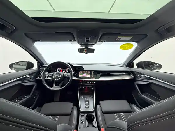 Audi A3 2023, фото 10