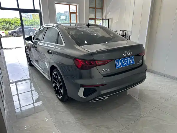 Audi A3 2022, фото 7