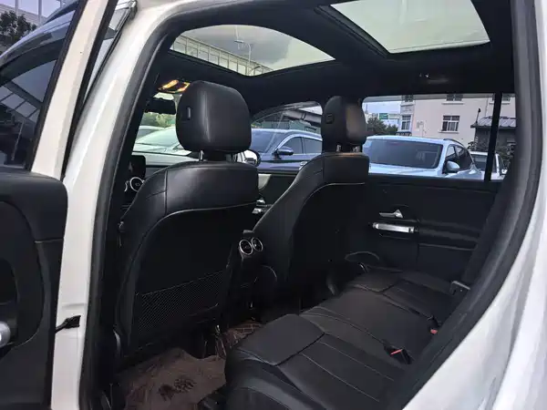 Mercedes-Benz GLB 2022, фото 7