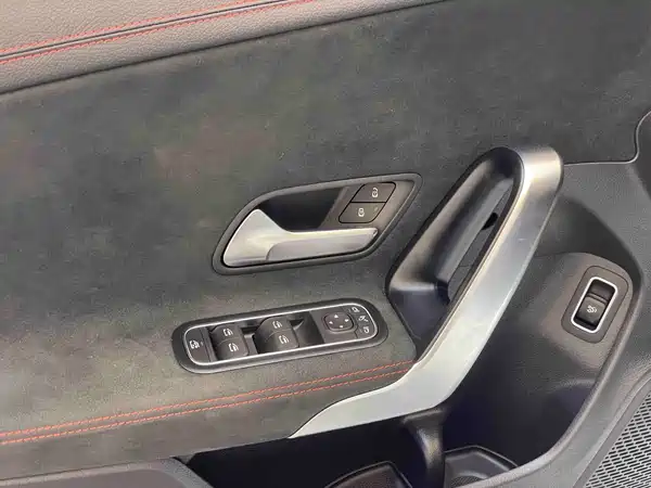 Mercedes-Benz CLA 2022, фото 9