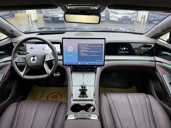Denza Z9 GT 2024, фото 7
