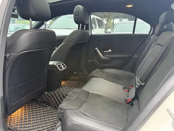 Mercedes-Benz A-Class 2022, фото 5
