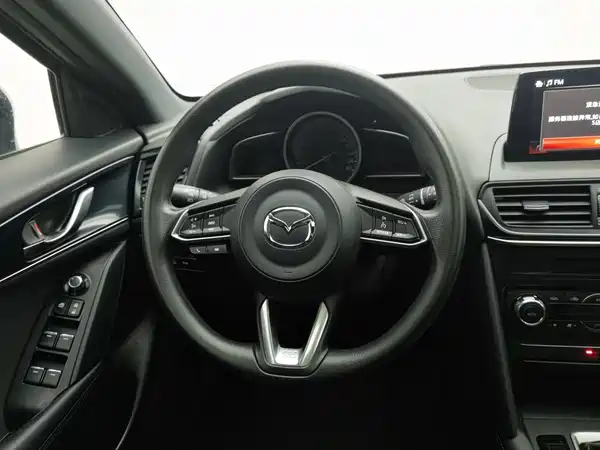 Mazda CX-4 2021, фото 11