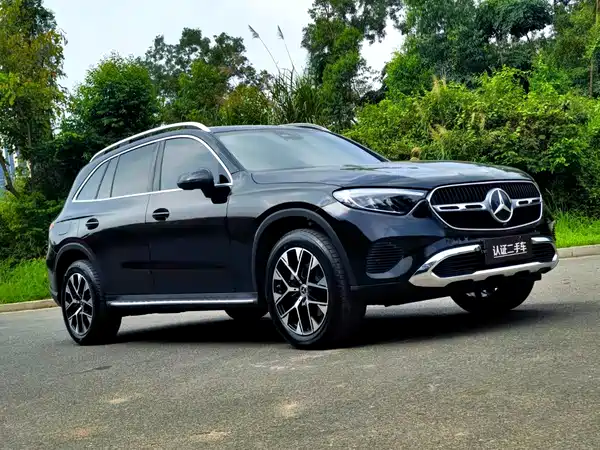 Mercedes-Benz GLC 2023, фото 3