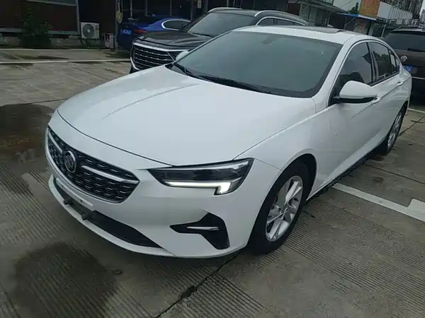 Buick Regal 2021