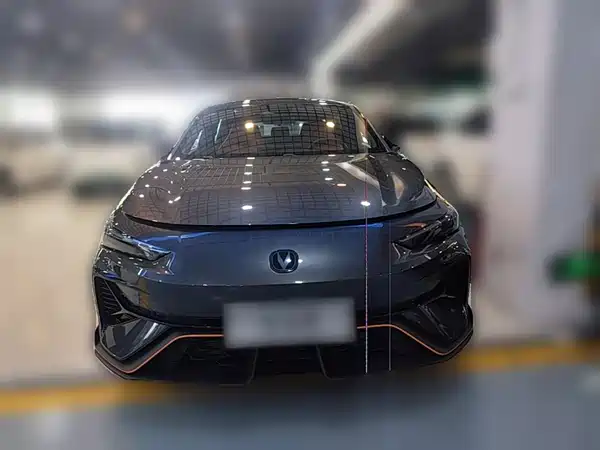 Changan UNI-V 2025, фото 4