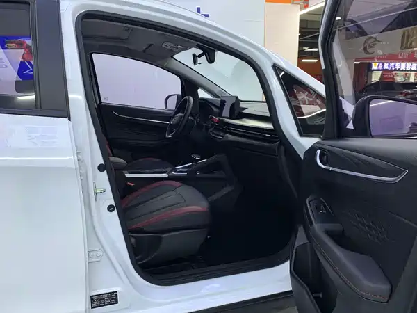 Geely Vision X3 2021, фото 15