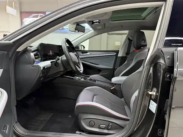 Volkswagen Lamando 2023, фото 7