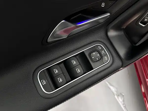 Mercedes-Benz A-Class 2022, фото 26