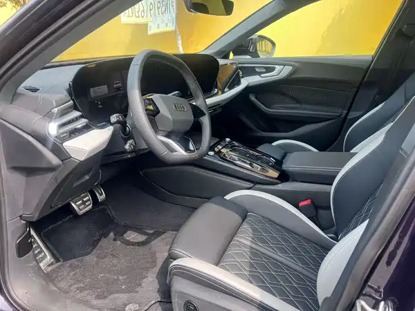 Audi A5L 2025, фото 4