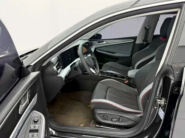 Volkswagen Lamando 2023, фото 19