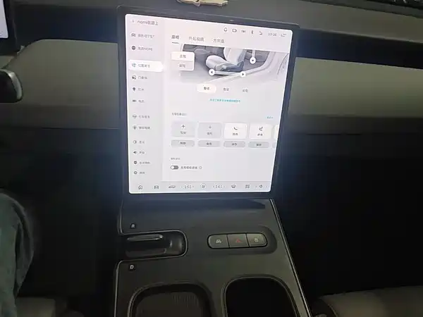 NIO ET5T 2024, фото 13