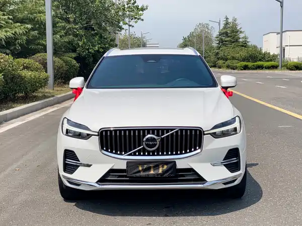 Volvo XC60 2024, фото 2