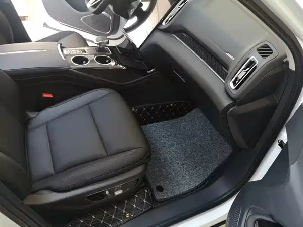 Hongqi HS3 PHEV 2025, фото 25