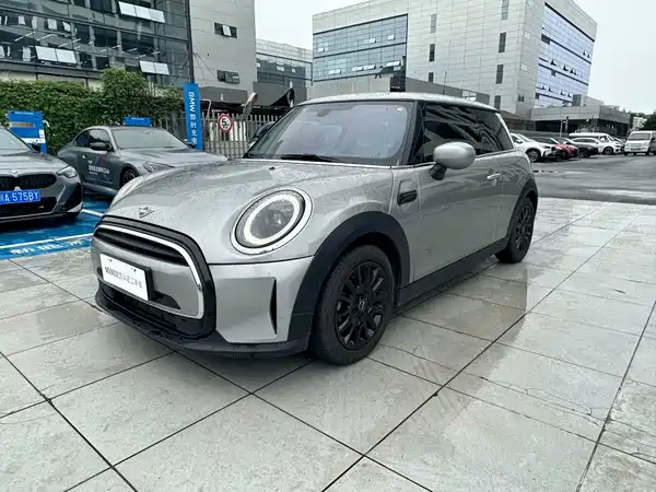 MINI 2023