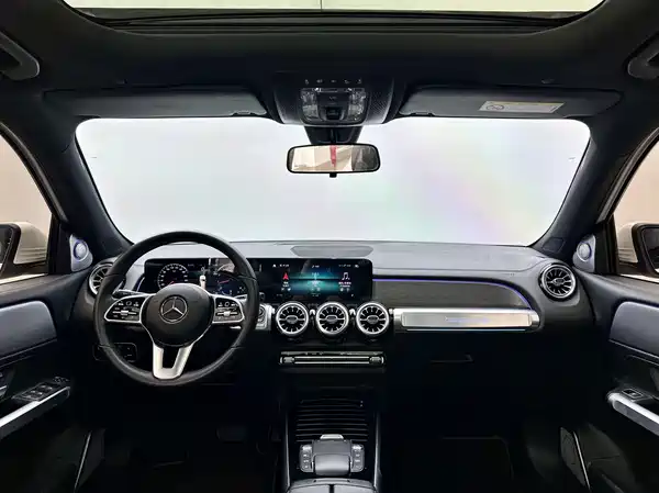 Mercedes-Benz GLB 2022, фото 7