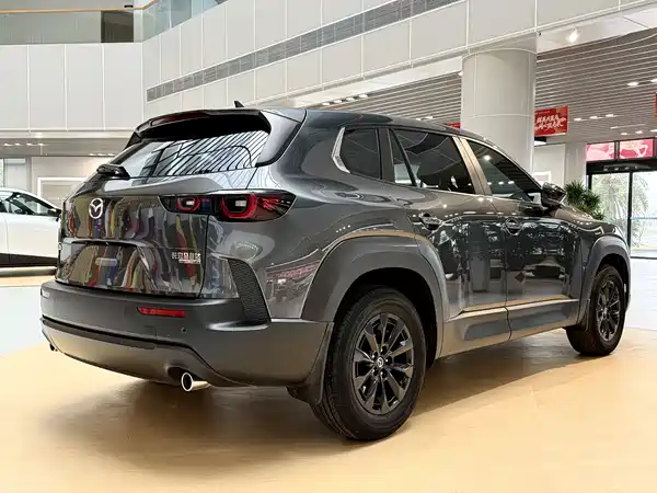 Mazda CX-50 2023, фото 6