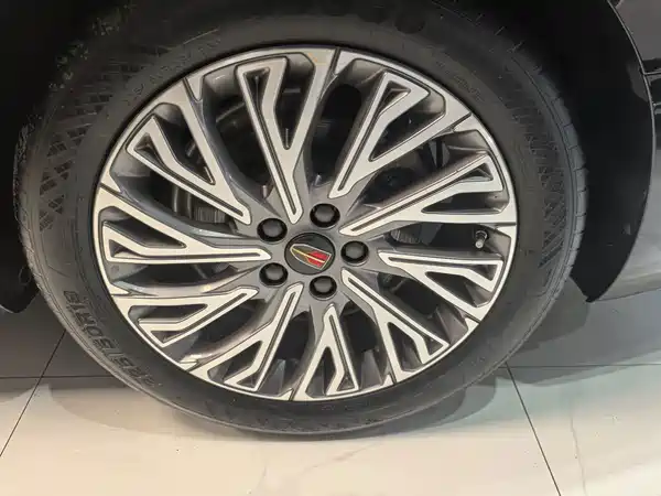 Hongqi H5 2023, фото 13