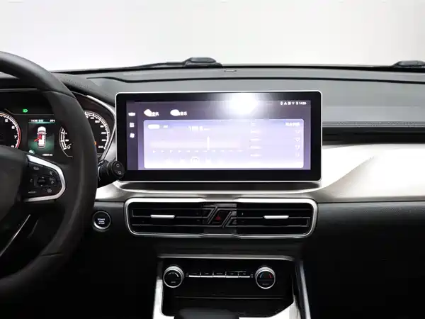 Geely Coolray 2023, фото 13