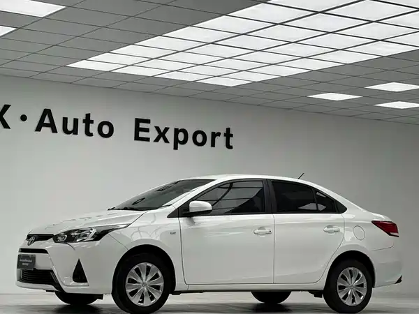 Toyota YARiS L Zhi Xiang 2022, фото 10