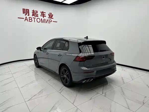Volkswagen Golf 2023, фото 8