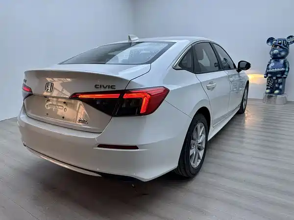 Honda Civic 2022, фото 5