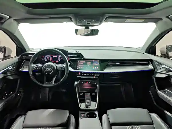 Audi A3 2023, фото 10