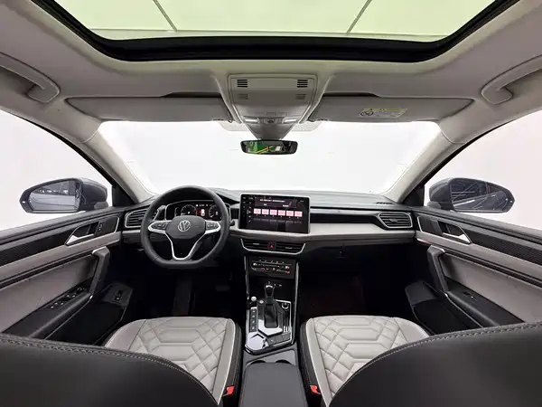 Volkswagen Tayron 2023, фото 9