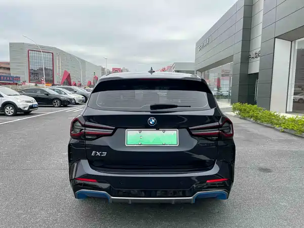 BMW iX3 2022, фото 8
