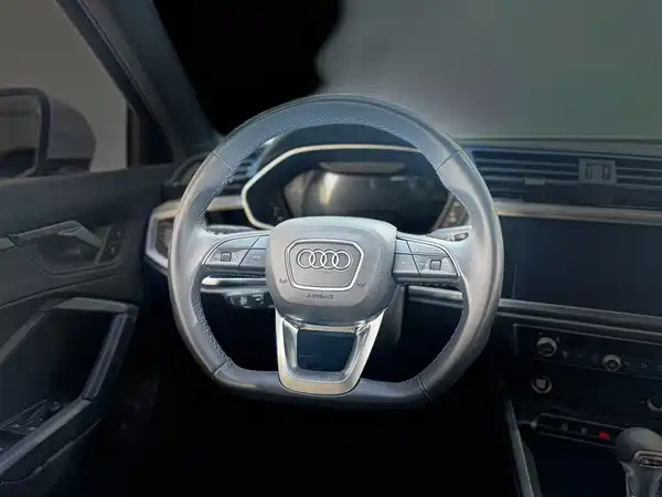 Audi Q3 2024, фото 10