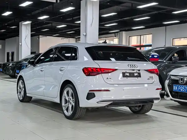 Audi A3 2022, фото 24