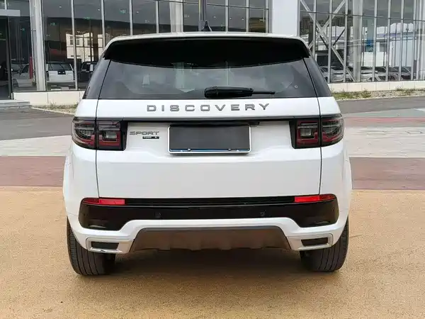 Land Rover Discovery Sport 2022, фото 8