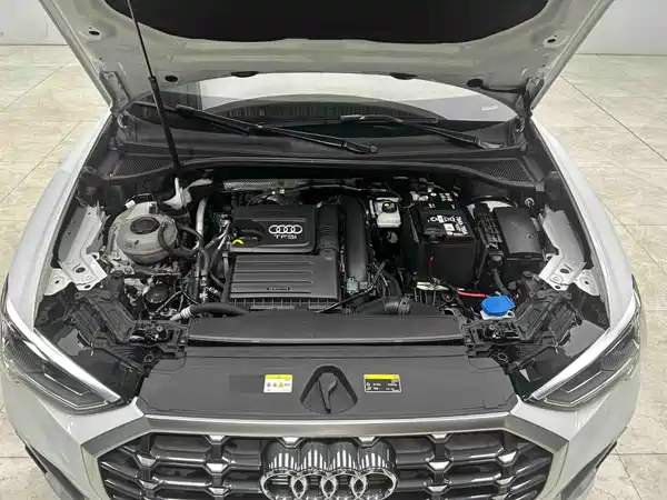 Audi Q3 2022, фото 21
