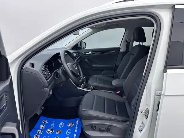 Volkswagen T-ROC 2022, фото 10