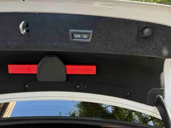 BMW 3 Series 2022, фото 12