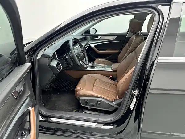 Audi A6L 2022, фото 7
