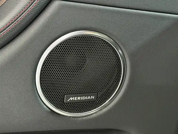 Land Rover Discovery Sport 2022, фото 16