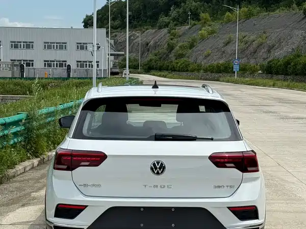 Volkswagen T-ROC 2022, фото 4