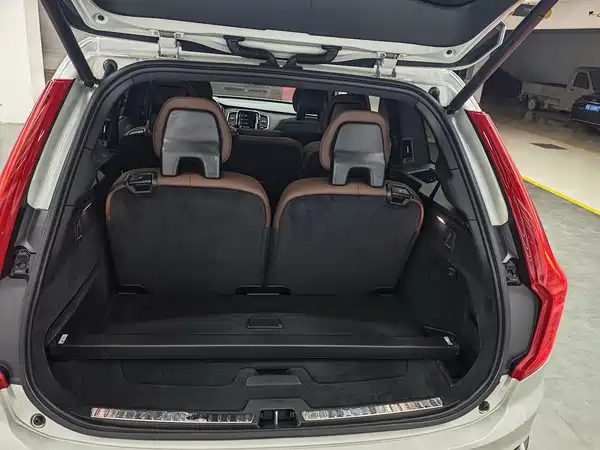 Volvo XC90 2022, фото 16
