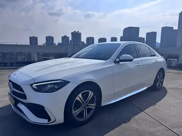 Mercedes-Benz C-Class 2022