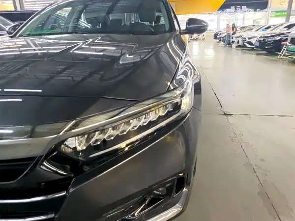Honda Accord 2022, фото 23
