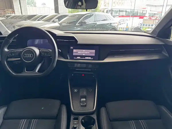 Audi A3 2022, фото 14