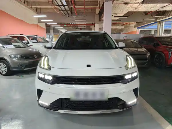 Lynk & Co 06 EM-P 2022, фото 2