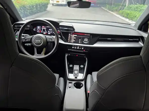 Audi A3 2023, фото 13