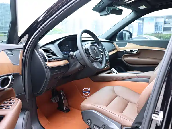 Volvo XC90 2023, фото 9